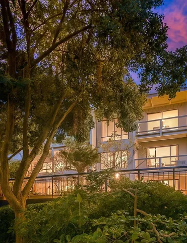 $320,000 | 7 Commodore Drive, Unit 355, Emeryville, CA 94608