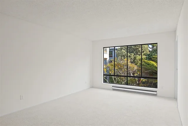 $320,000 | 7 Commodore Drive, Unit 355, Emeryville, CA 94608