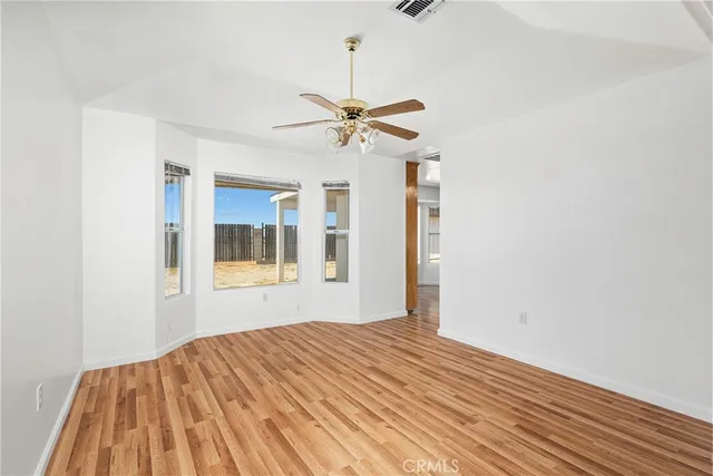 $494,000 | 6000 Benbasset Place, Bakersfield, CA 93306