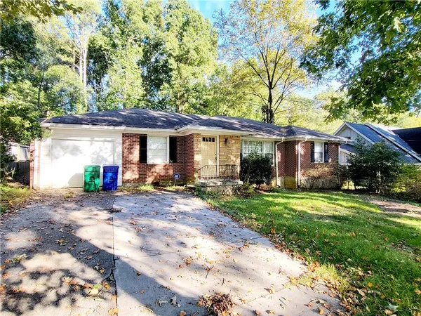 $2,450 | 697 Willivee Drive, Decatur, GA 30033