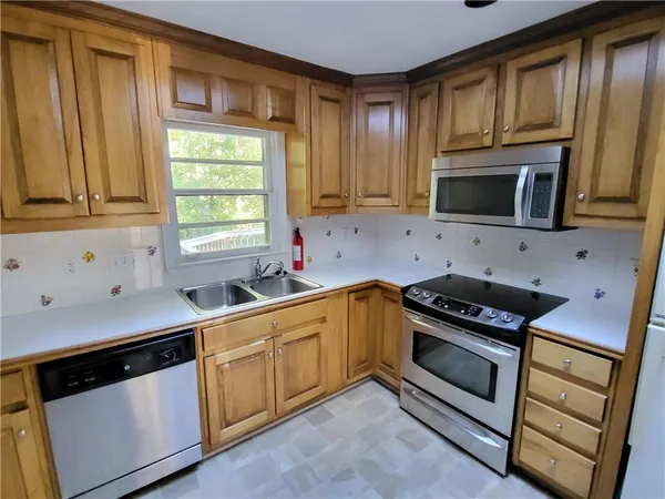 $2,450 | 697 Willivee Drive, Decatur, GA 30033