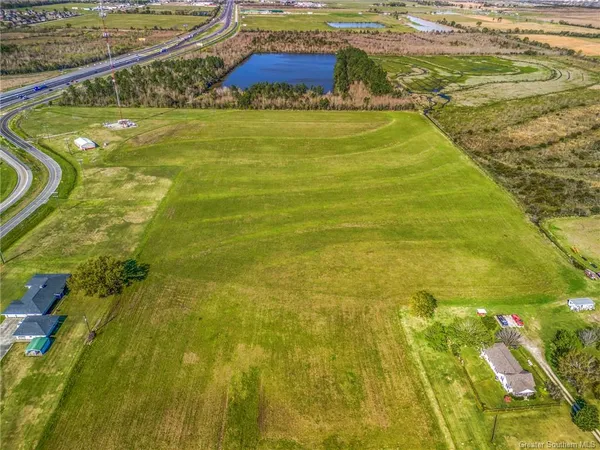 $1,599,900 | 0 Frontage & Hardy Road, Iowa, LA 70647