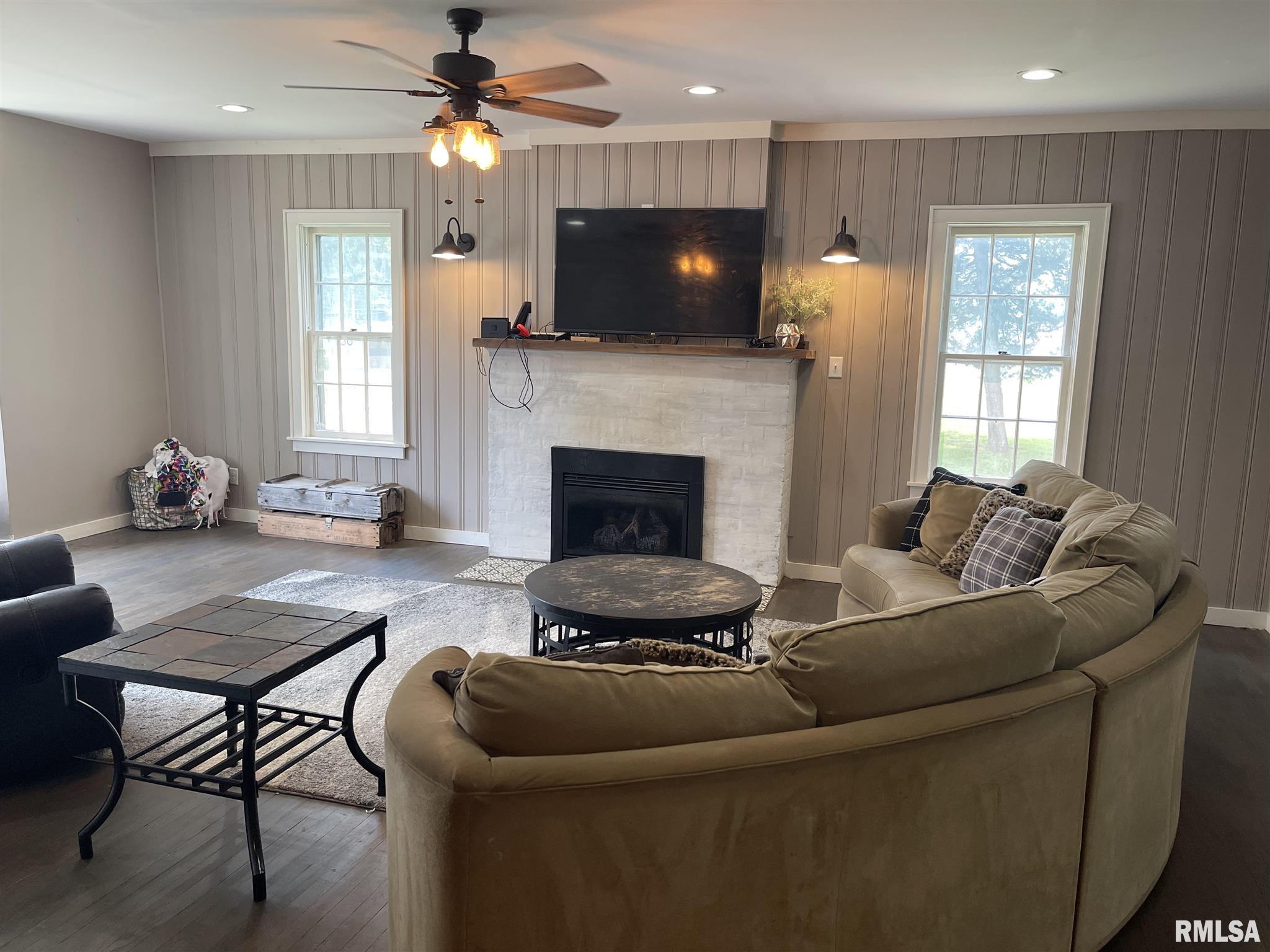 407 West Water Street Pinckneyville, IL 62274 - Photo 20 of 25