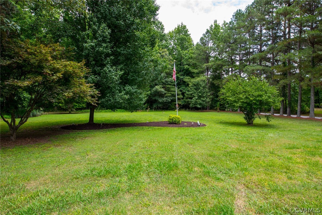 3958 North Hen Peck Road Quinton, VA 23141 - Photo 13 of 49 Gallery Image 13