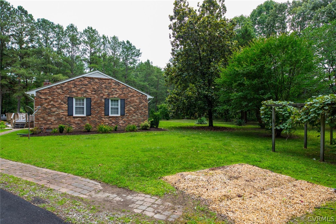 3958 North Hen Peck Road Quinton, VA 23141 - Photo 14 of 49 Gallery Image 14