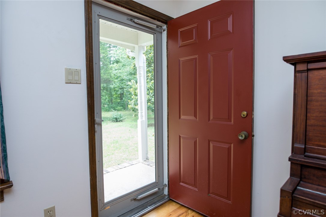 3958 North Hen Peck Road Quinton, VA 23141 - Photo 18 of 49 Gallery Image 18