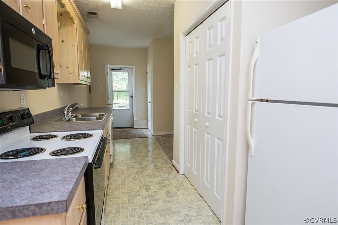 3958 North Hen Peck Road Quinton, VA 23141 - Photo 45 of 49 Gallery Image 45