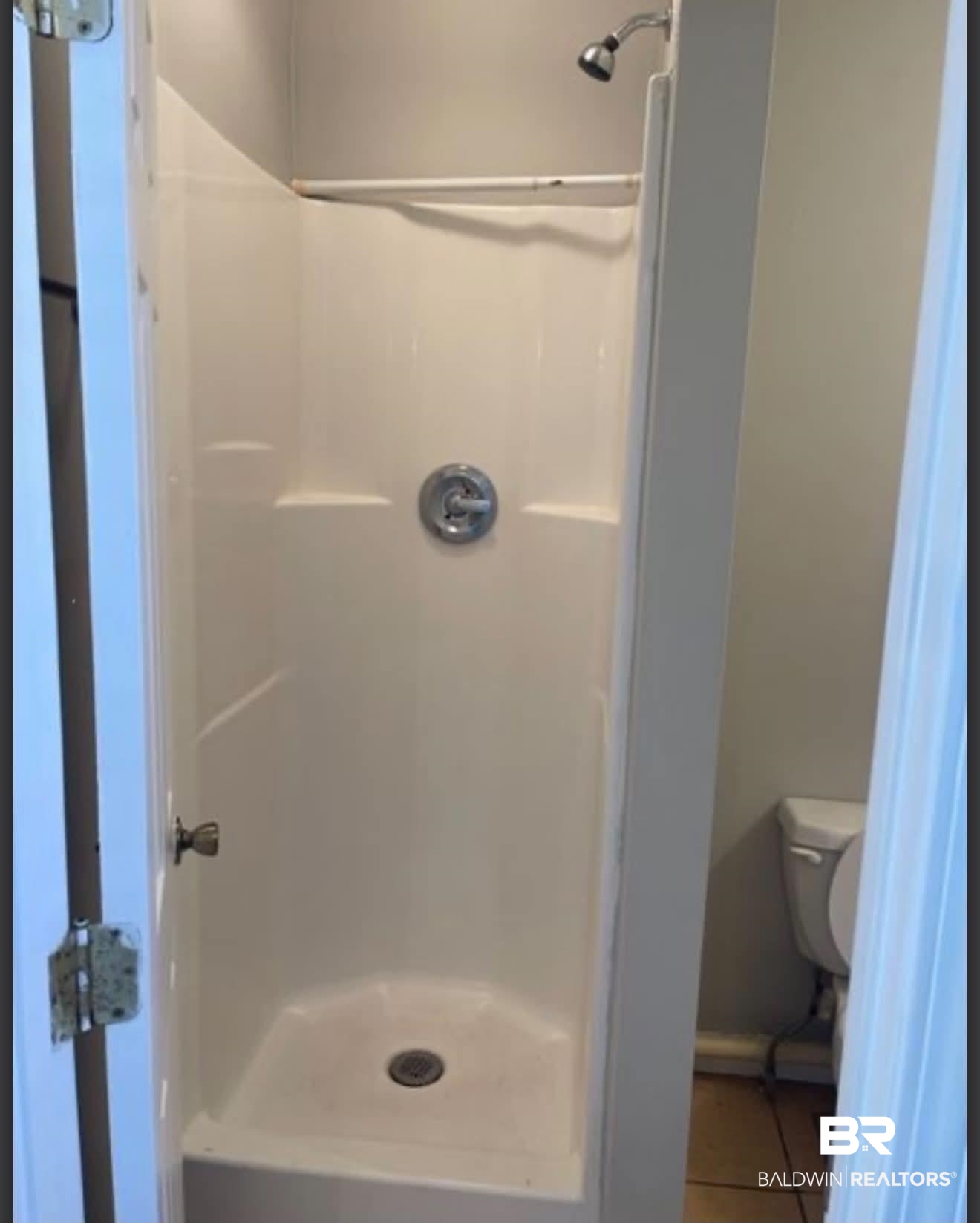 1616 1/2 North Cedar Street, Unit 1616 1/2 Foley, AL 36535 - Photo 7 of 8