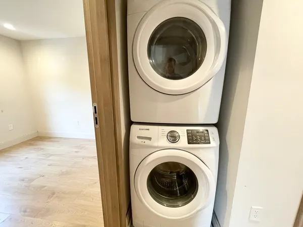 $4,200 | 118 Buttonwood Street, Unit 3, Boston, MA 02125