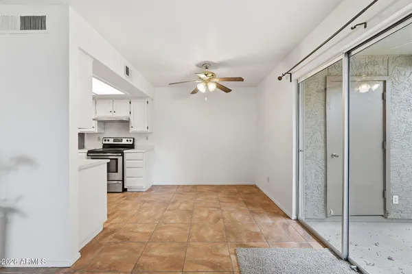 $285,000 | 222 West Brown Road, Unit 117, Mesa, AZ 85201