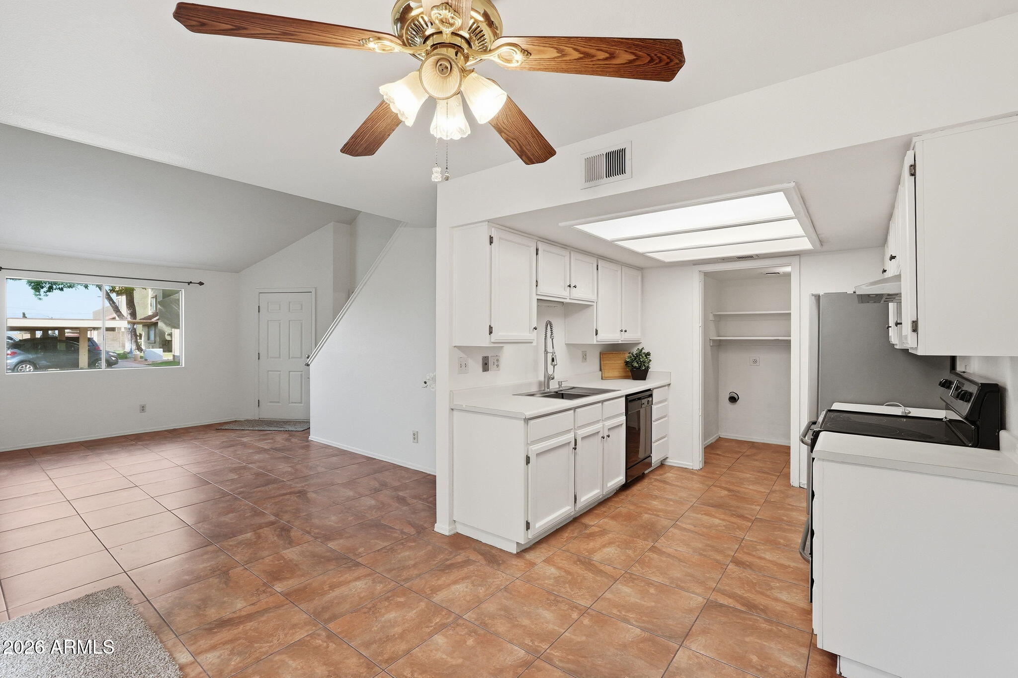 222 West Brown Road, Unit 117 Mesa, AZ 85201 - Photo 6 of 29 007_dsc01954