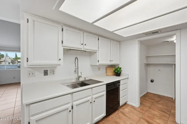 $285,000 | 222 West Brown Road, Unit 117, Mesa, AZ 85201