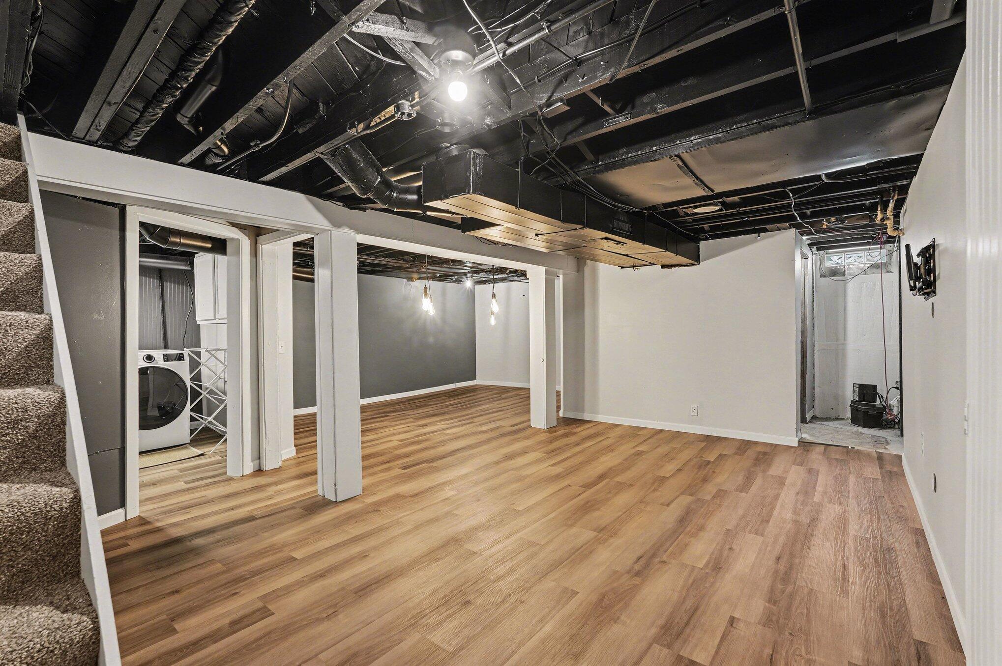 1248 Fisk Road Southeast Grand Rapids, MI 49506 - Photo 19 of 24 019_file_2342