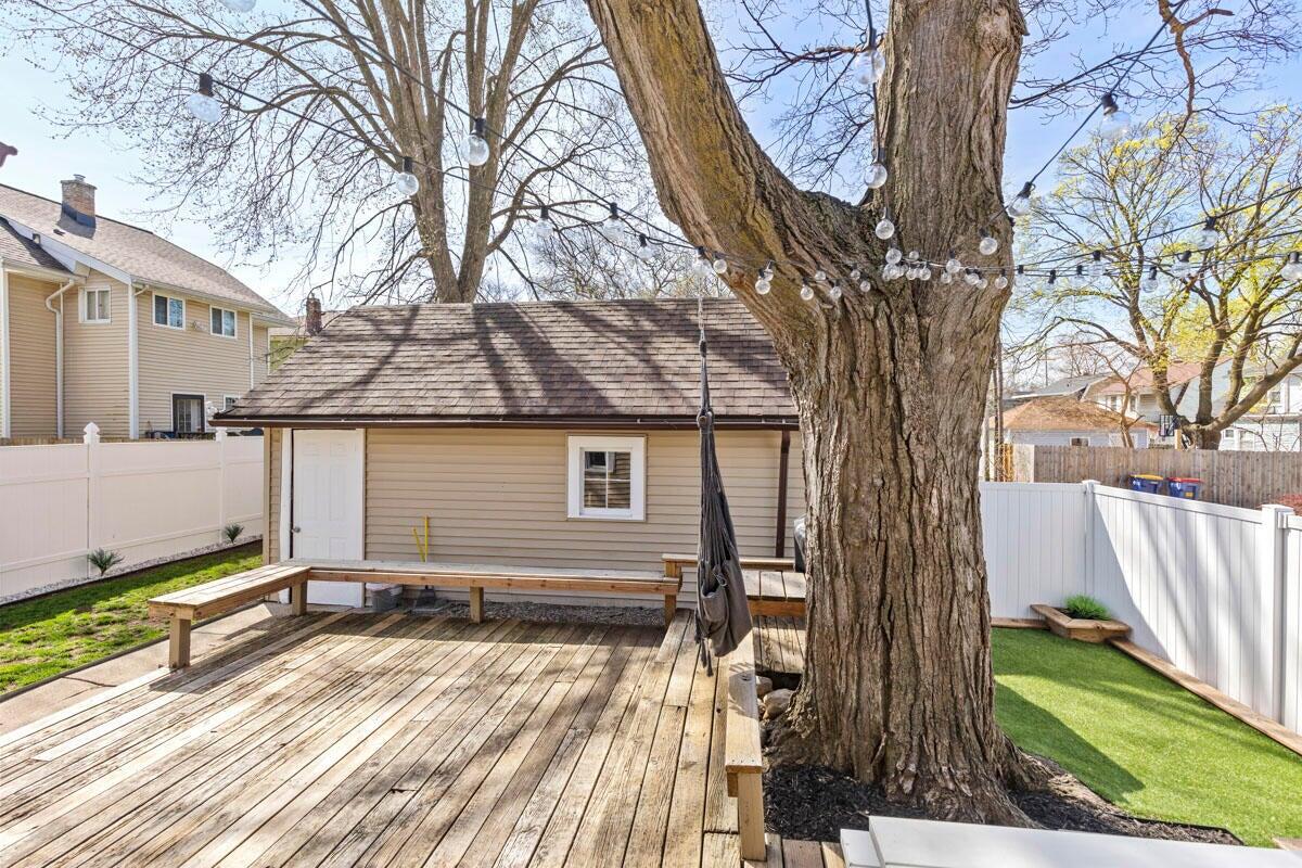 1248 Fisk Road Southeast Grand Rapids, MI 49506 - Photo 23 of 24 by1