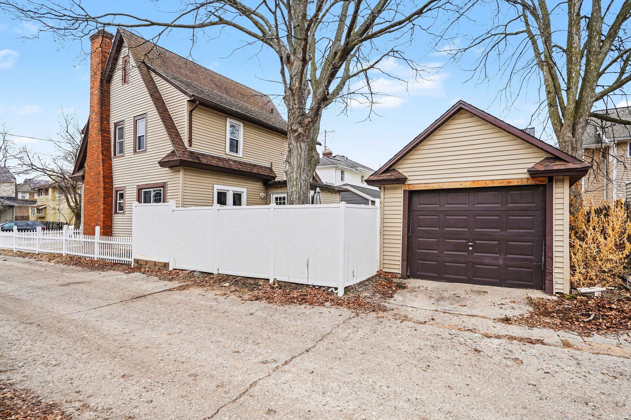 1248 Fisk Road Southeast Grand Rapids, MI 49506 - Photo 24 of 24 026_file_5111