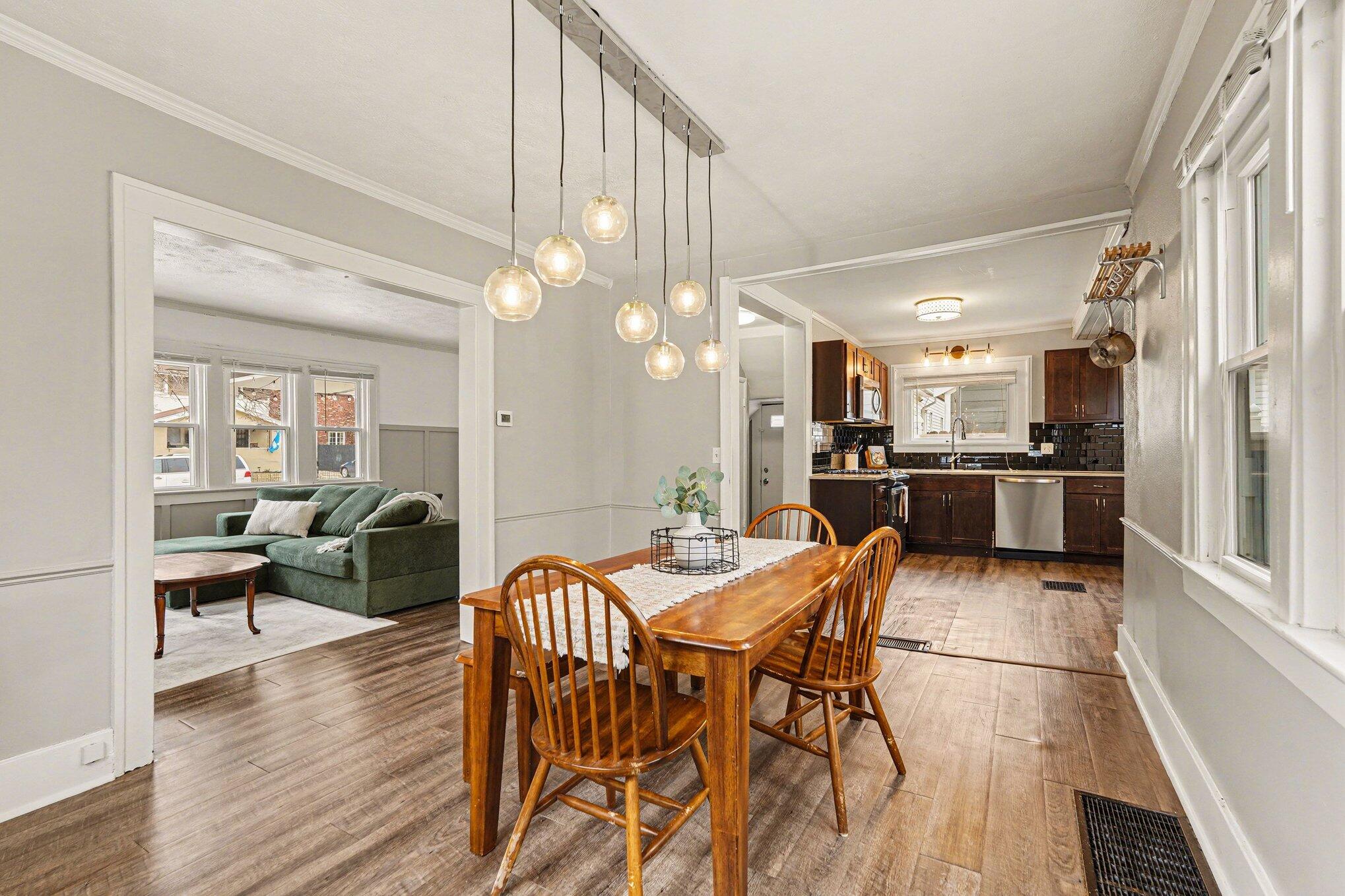 1248 Fisk Road Southeast Grand Rapids, MI 49506 - Photo 7 of 24 007_file_8202