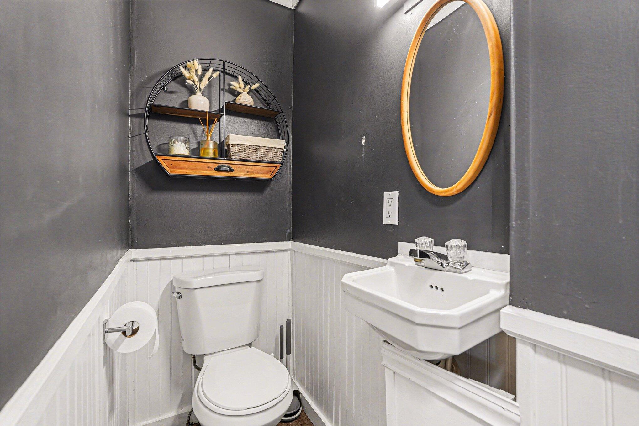 1248 Fisk Road Southeast Grand Rapids, MI 49506 - Photo 10 of 24 010_file_3093