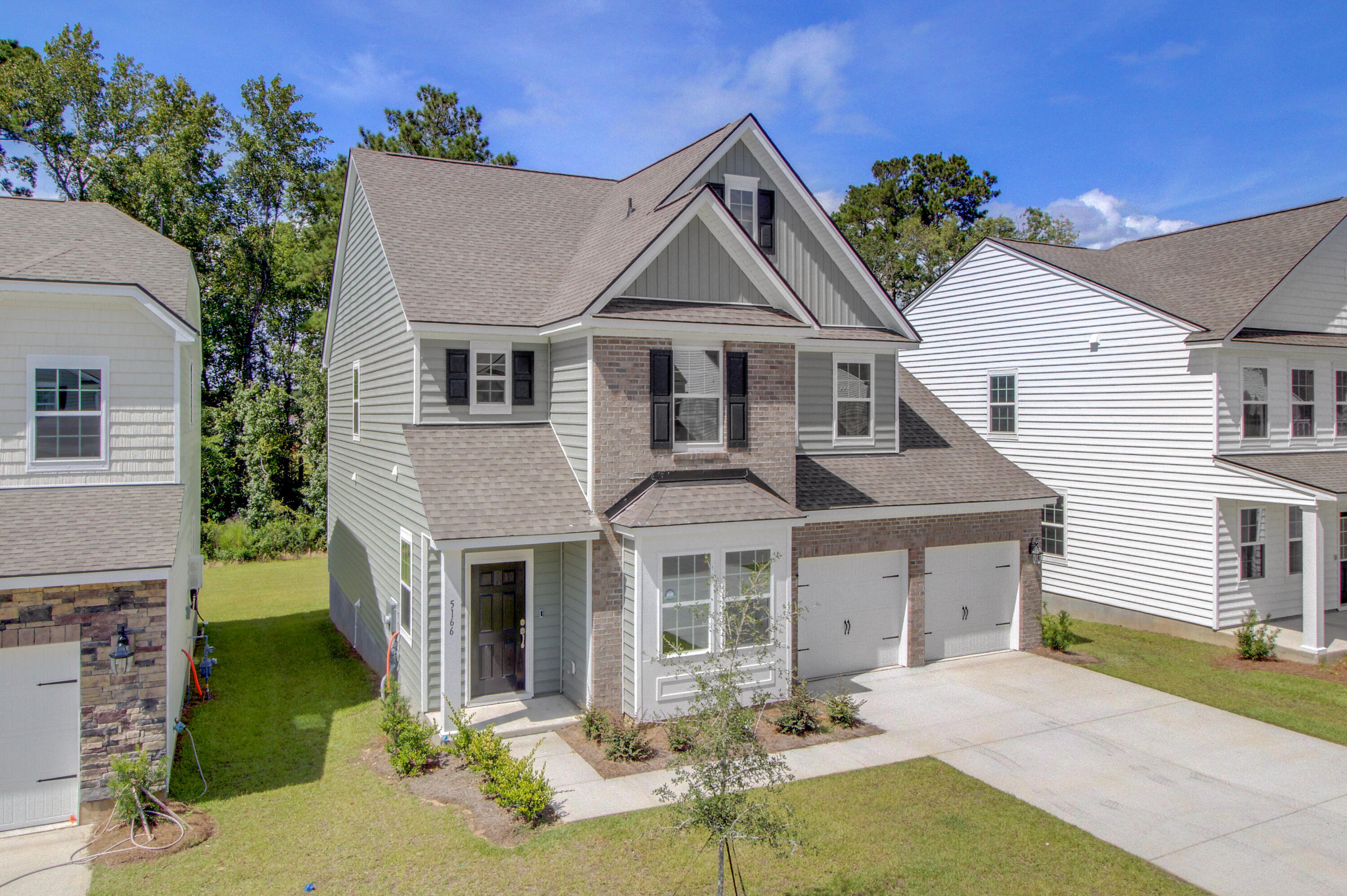 114 Berry Hollow Road Summerville, SC 29486 - Photo 2 of 65 2