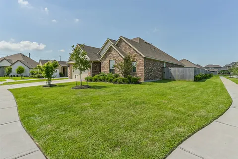 $319,000 | 9607 Sterling Arbor Drive, Baytown, TX 77521