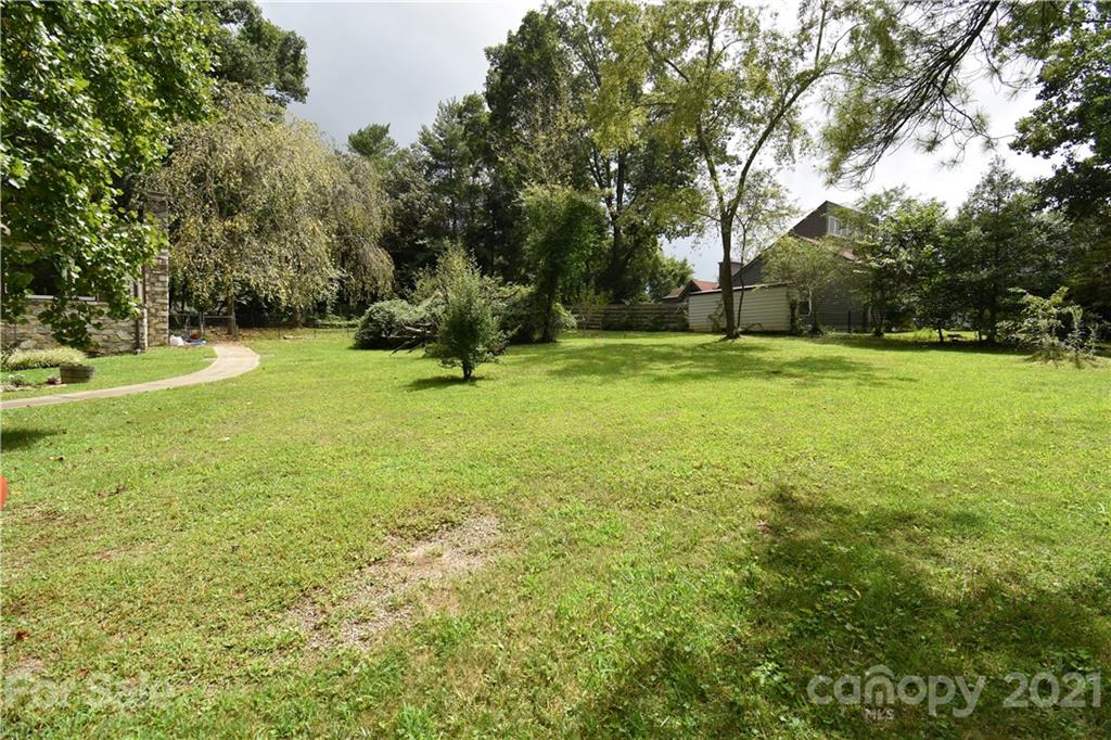 73 Dillingham Road Asheville, NC 28805 - Photo 3 of 35 Gallery Image 3