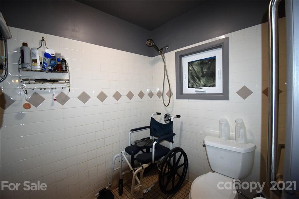 73 Dillingham Road Asheville, NC 28805 - Photo 23 of 35 Gallery Image 23