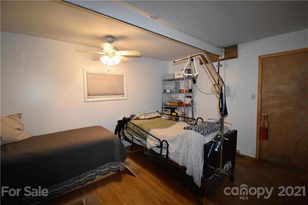 73 Dillingham Road Asheville, NC 28805 - Photo 25 of 35 Gallery Image 25