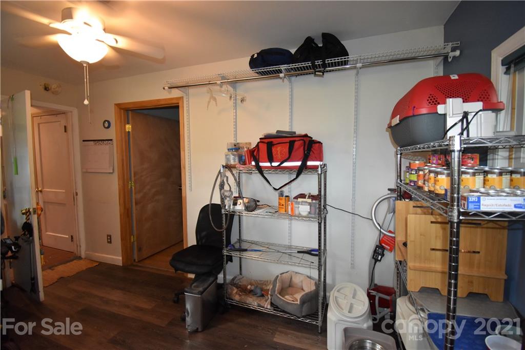 73 Dillingham Road Asheville, NC 28805 - Photo 26 of 35 Gallery Image 26