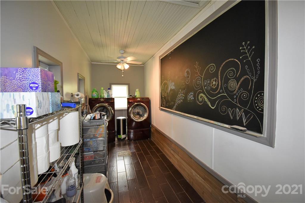 73 Dillingham Road Asheville, NC 28805 - Photo 9 of 35 Gallery Image 9