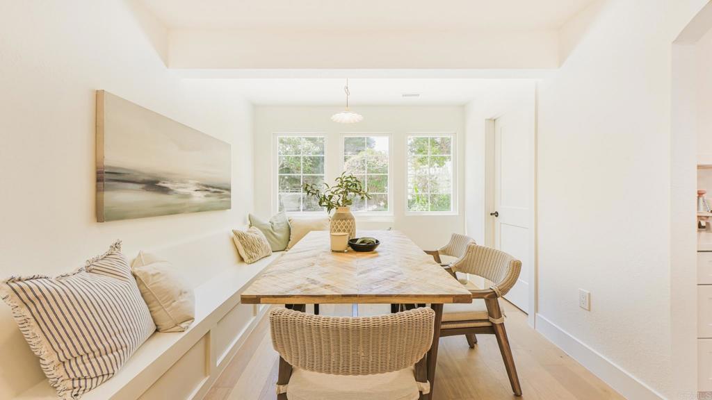 2399 Ivy Road Oceanside, CA 92054 - Photo 24 of 75 Gallery Image 24