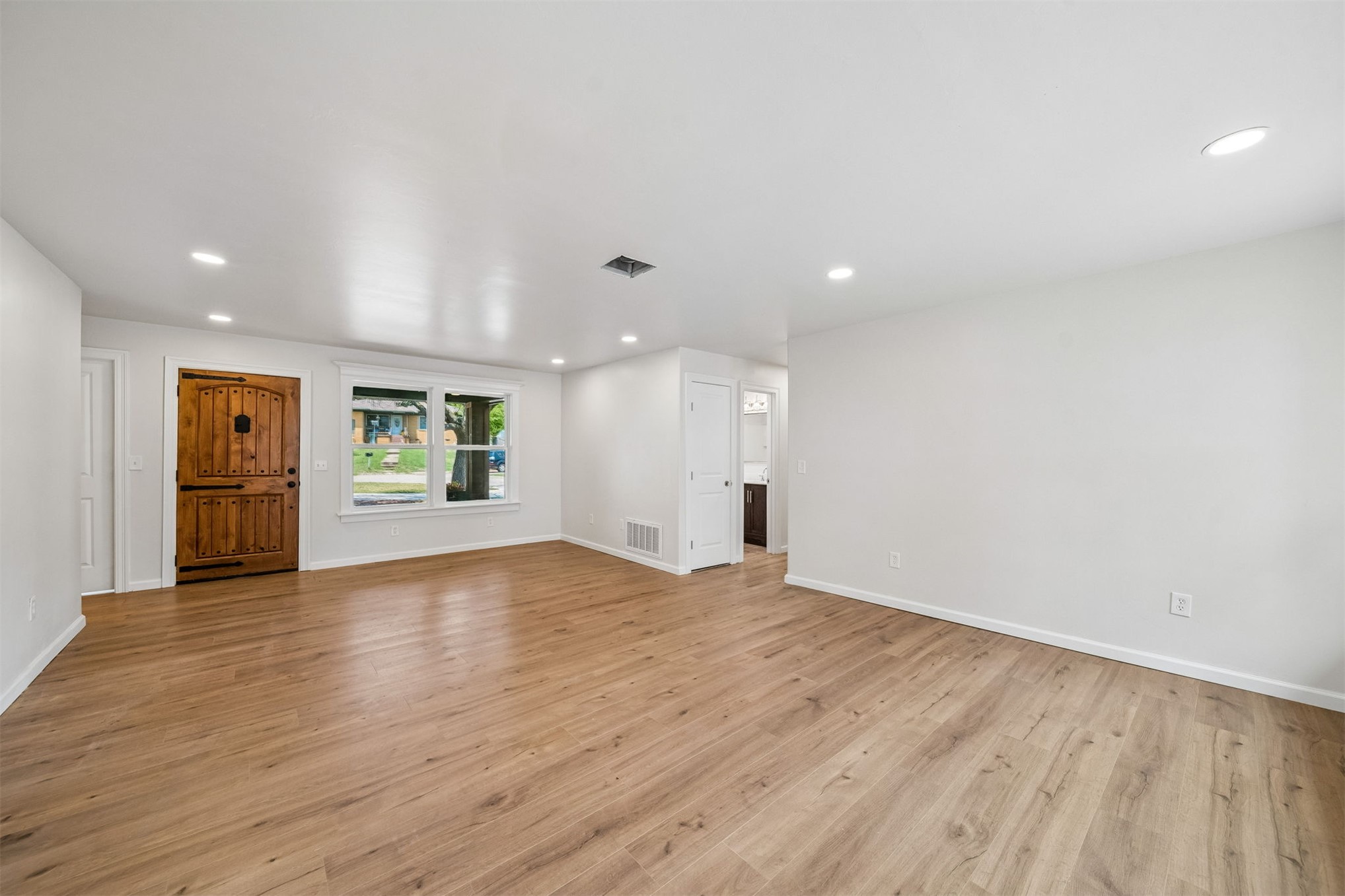 108 Highland Road Pauls Valley, OK 73075 - Photo 5 of 29 Gallery Image 5