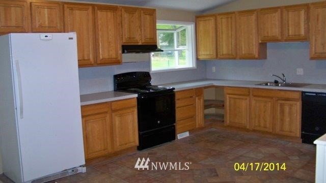 17210 Sargent Road Southwest Rochester, WA 98579 - Photo 8 of 14