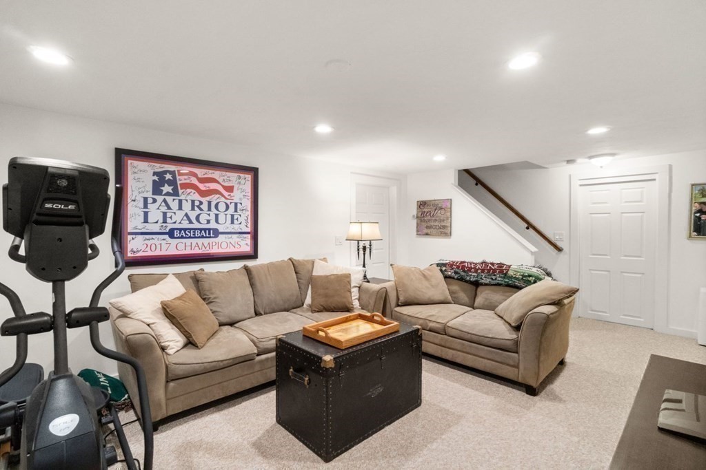 95 Front Street Hopkinton, MA 01748 - Photo 22 of 31 Gallery Image 22