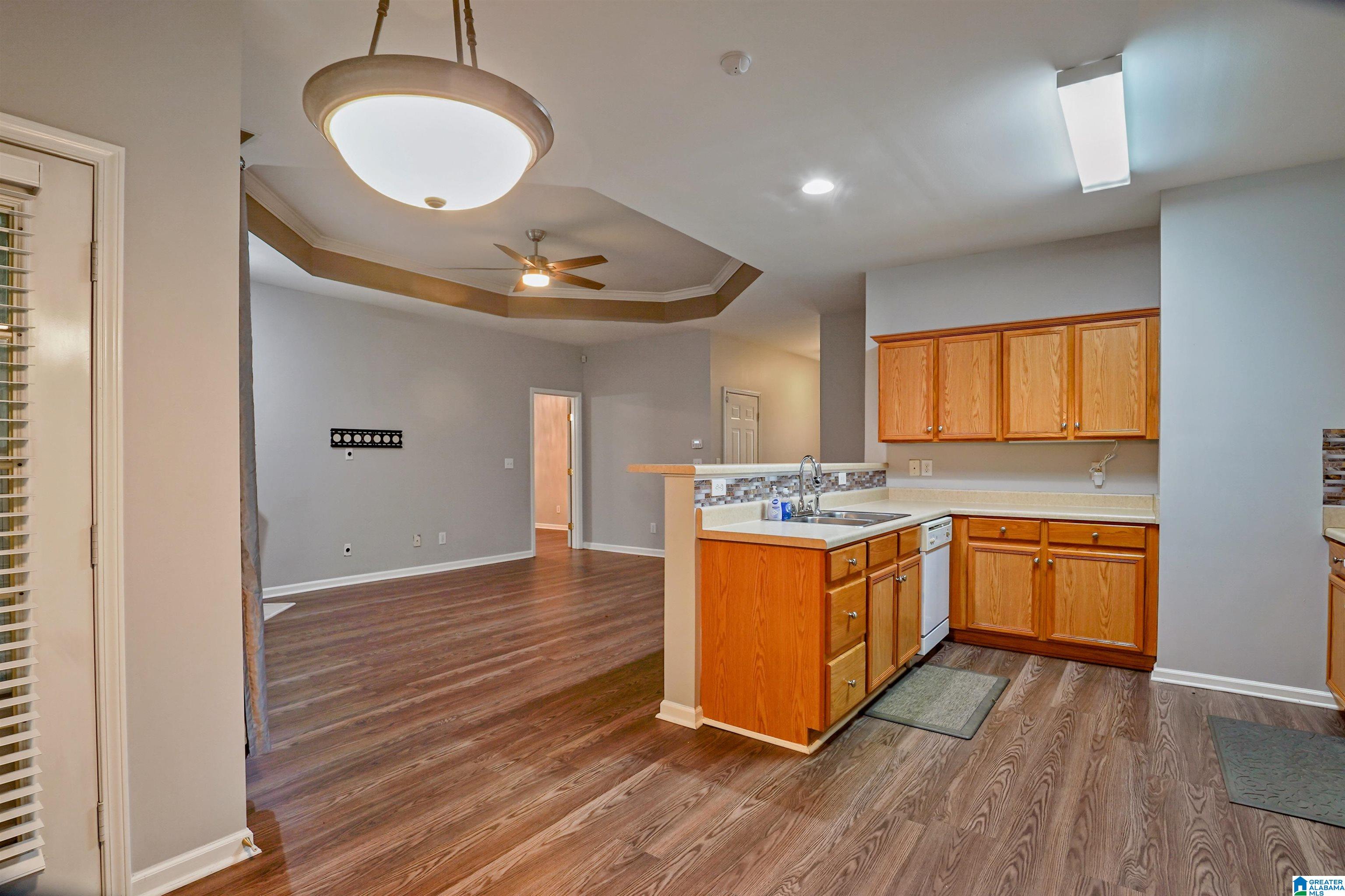 560 Summit Circle Fultondale, AL 35068 - Photo 8 of 16