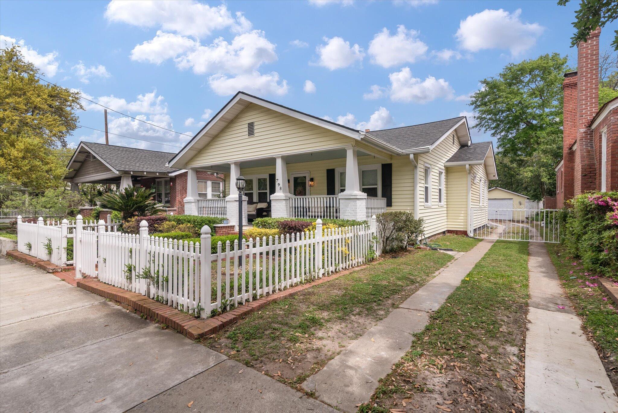 798 Rutledge Avenue Charleston, SC 29403 - Photo 2 of 35 02-798 Rutledge_ex_Lowcountry_Exposure-2