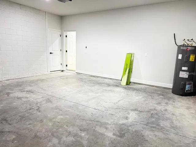 a view of a room with shelf