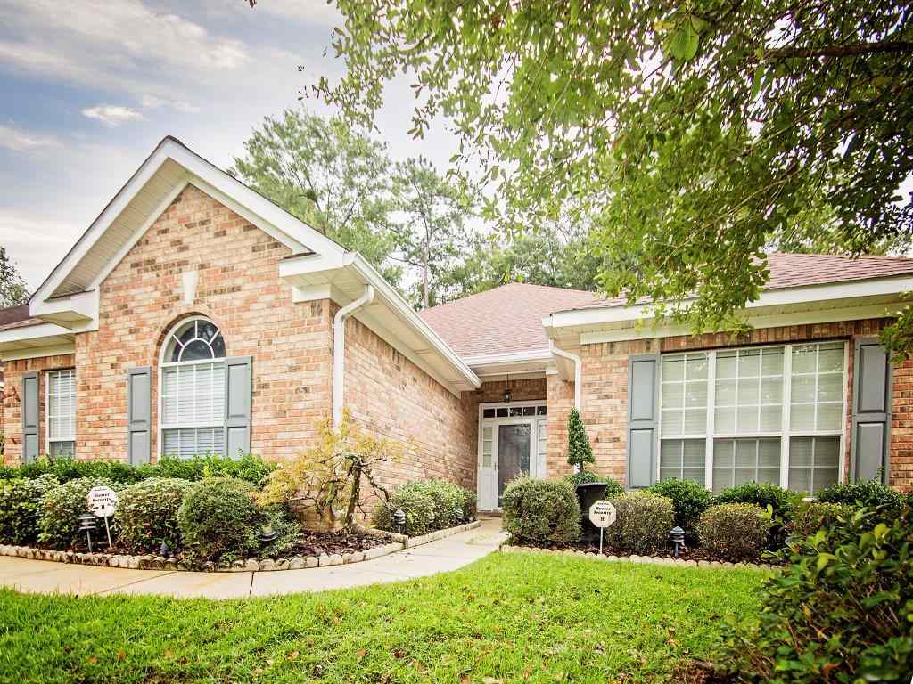31256 Live Oak Court Daphne, AL 36527 - Photo 1 of 14