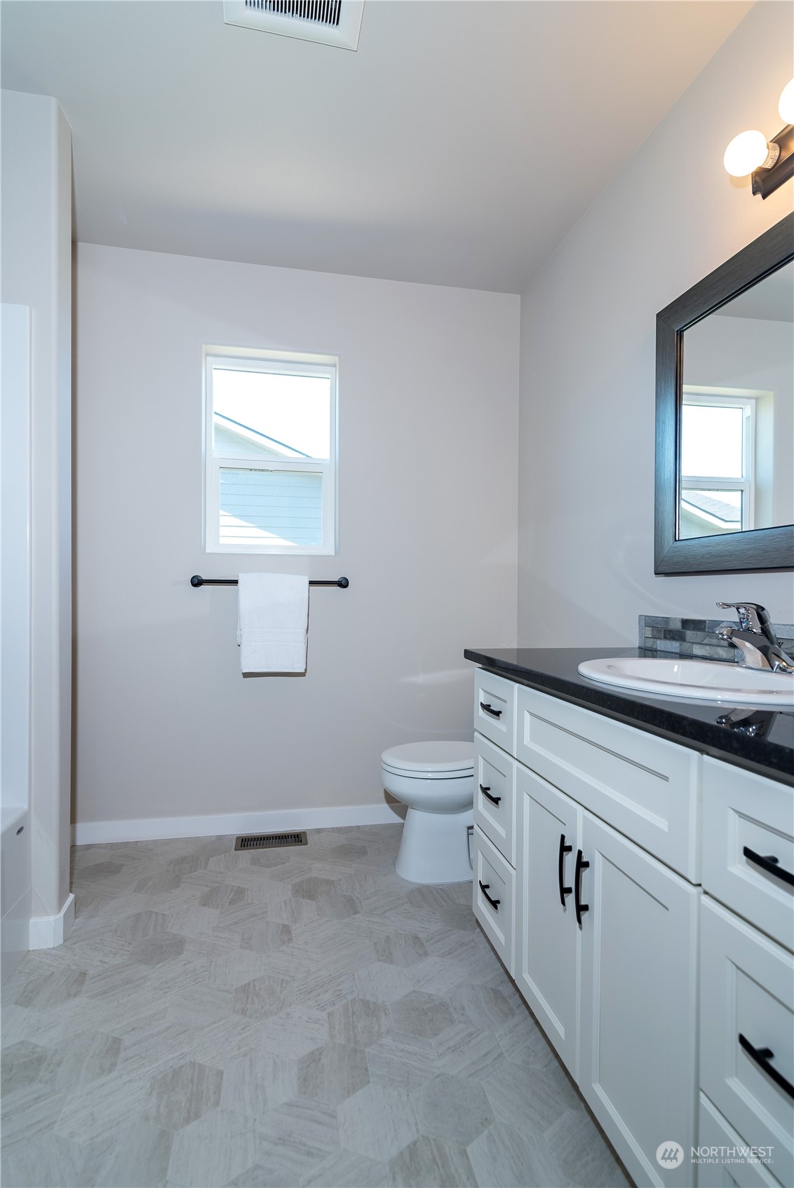 421 R Street Southwest Quincy, WA 98848 - Photo 14 of 25 Gallery Image 14