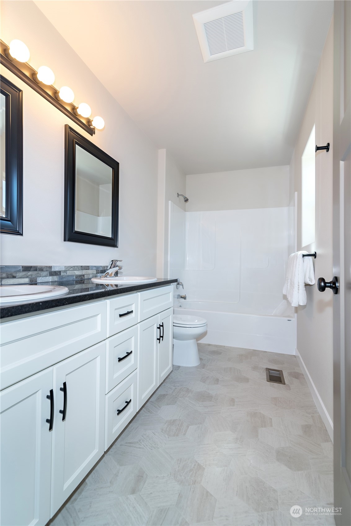 421 R Street Southwest Quincy, WA 98848 - Photo 17 of 25 Gallery Image 17