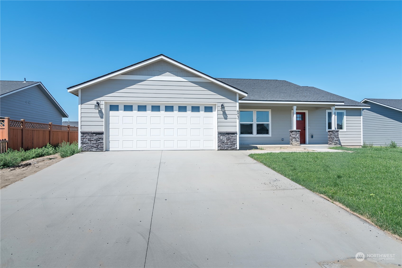 421 R Street Southwest Quincy, WA 98848 - Photo 2 of 25 Gallery Image 2