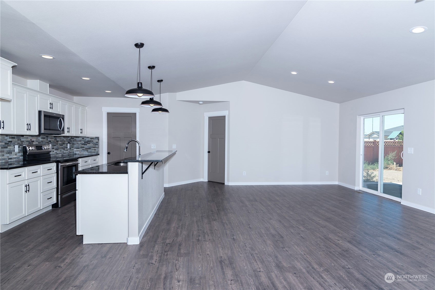 421 R Street Southwest Quincy, WA 98848 - Photo 10 of 25 Gallery Image 10