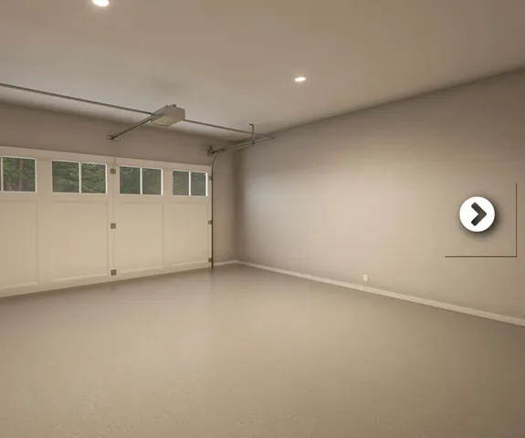 $649,900 | 525 Lockard Lane, Highwood, IL 60040