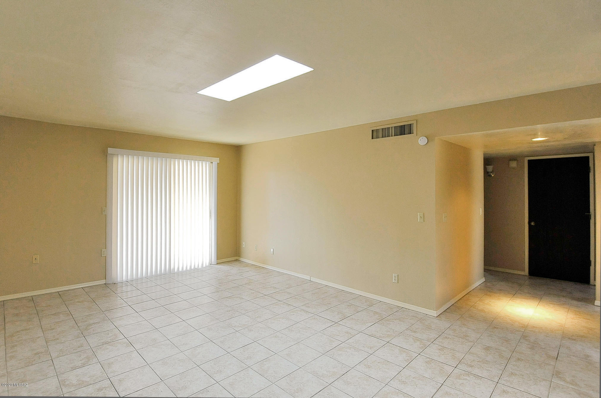 4234 East Presidio Road Tucson, AZ 85712 - Photo 2 of 19