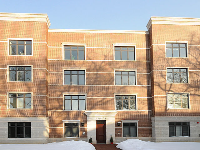 1323 Maple Avenue, Unit 3NW Evanston, IL 60201 - Photo 1 of 16