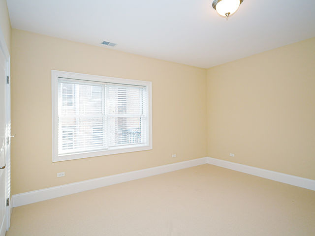 1323 Maple Avenue, Unit 3NW Evanston, IL 60201 - Photo 15 of 16