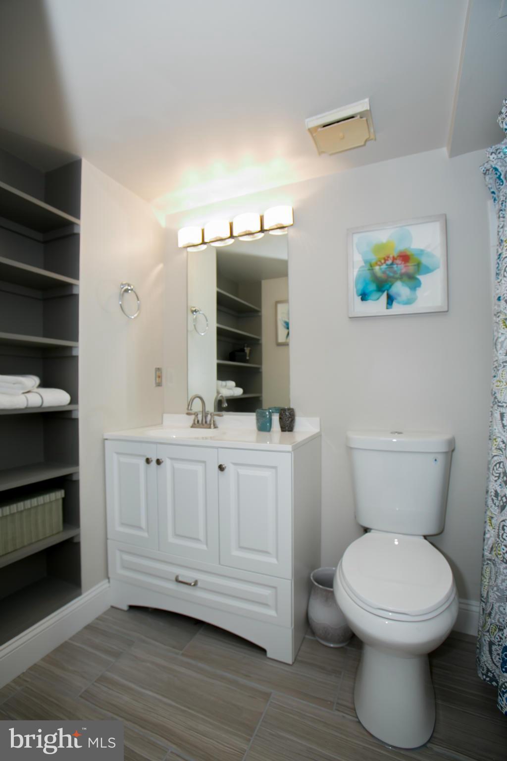 1916 17th Street Northwest, Unit 2 Washington, DC 20009 - Photo 15 of 24 Bath (Master)