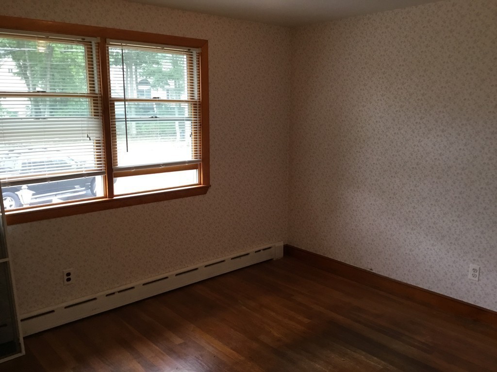 2 Brookfield Road Norwood, MA 02062 - Photo 10 of 20 Gallery Image 10