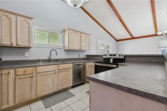 9200 Melrose Lane River Ridge, LA 70123 - Photo 8 of 17 Gallery Image 8