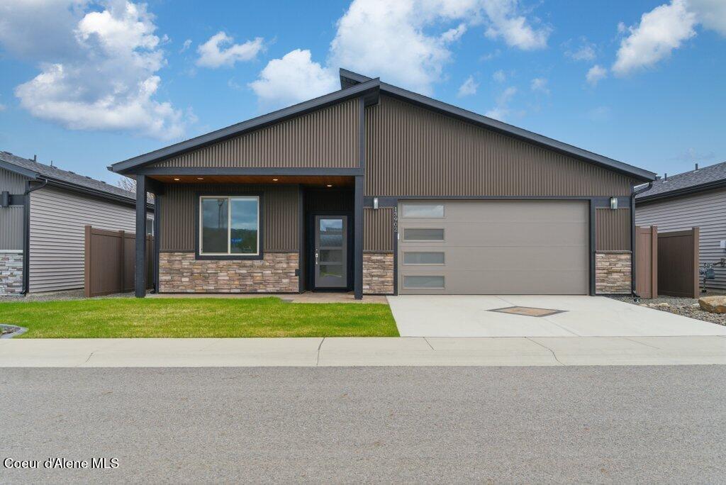 13928 Rainier Loop Rathdrum, ID 83858 - Photo 1 of 27 001-13902RainierLoop-Rathdrum-ID-83858-S