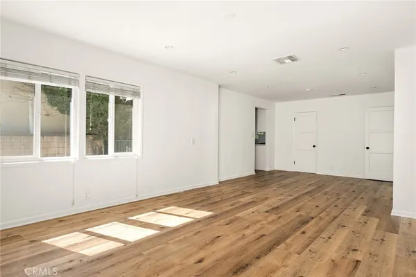 $5,500 | 5840 Allott Avenue, Van Nuys, CA 91401
