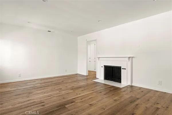 $5,500 | 5840 Allott Avenue, Van Nuys, CA 91401